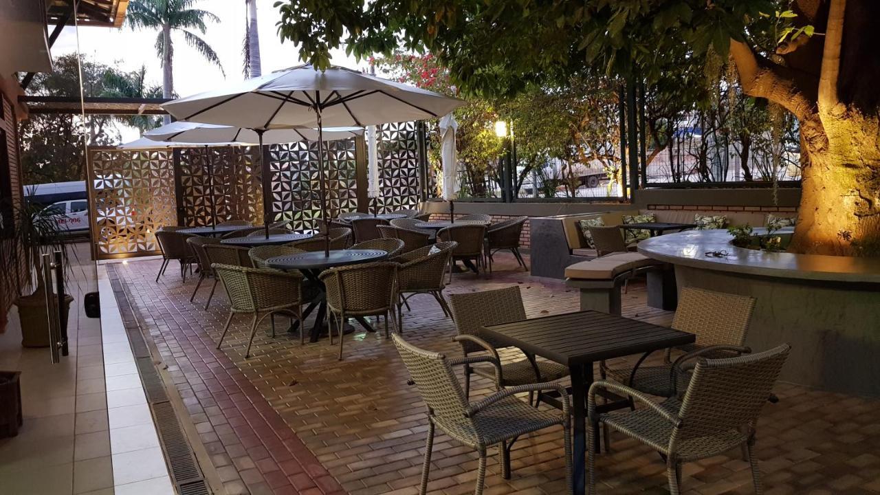 Hotel Das Palmeiras Paracatu Ngoại thất bức ảnh