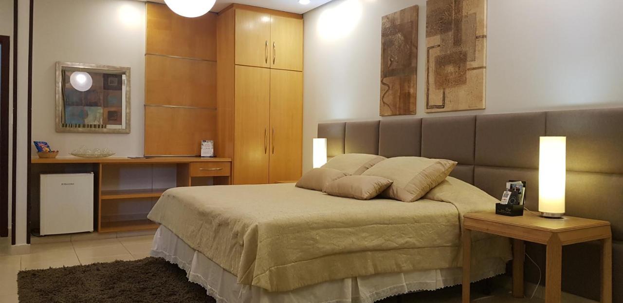 Hotel Das Palmeiras Paracatu Ngoại thất bức ảnh