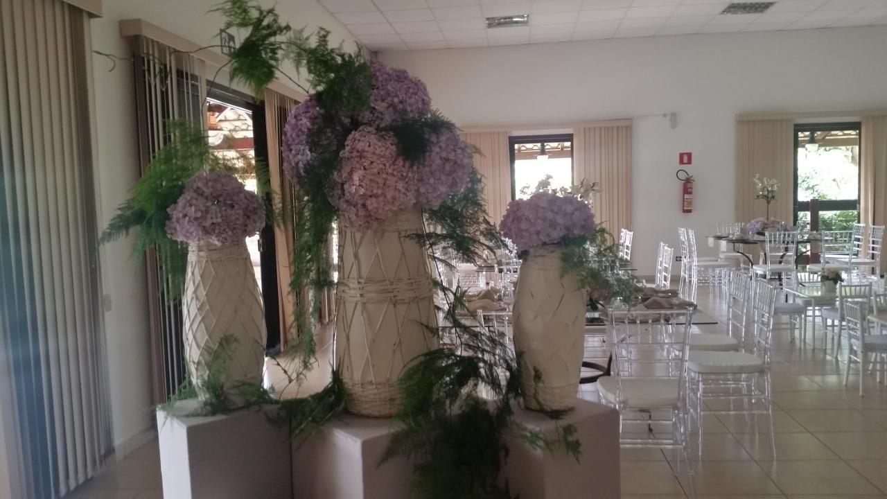 Hotel Das Palmeiras Paracatu Ngoại thất bức ảnh