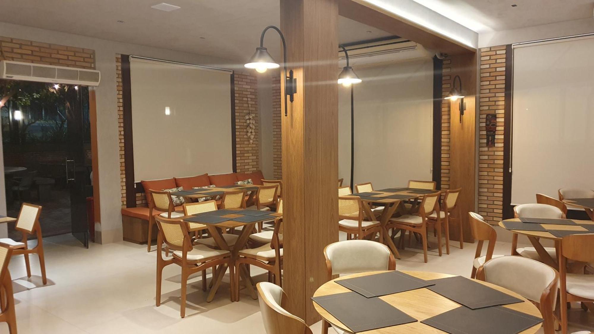 Hotel Das Palmeiras Paracatu Ngoại thất bức ảnh