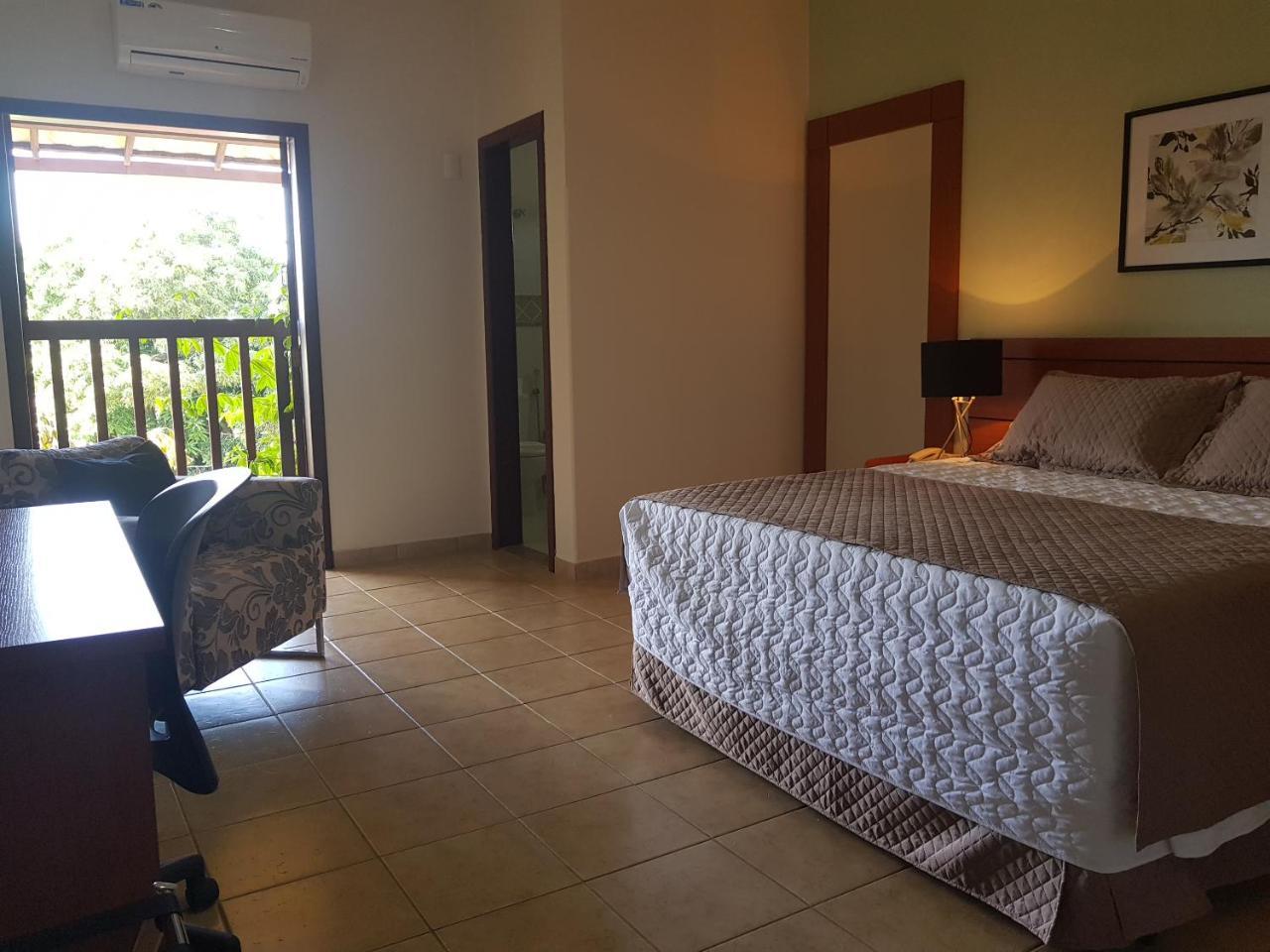 Hotel Das Palmeiras Paracatu Ngoại thất bức ảnh