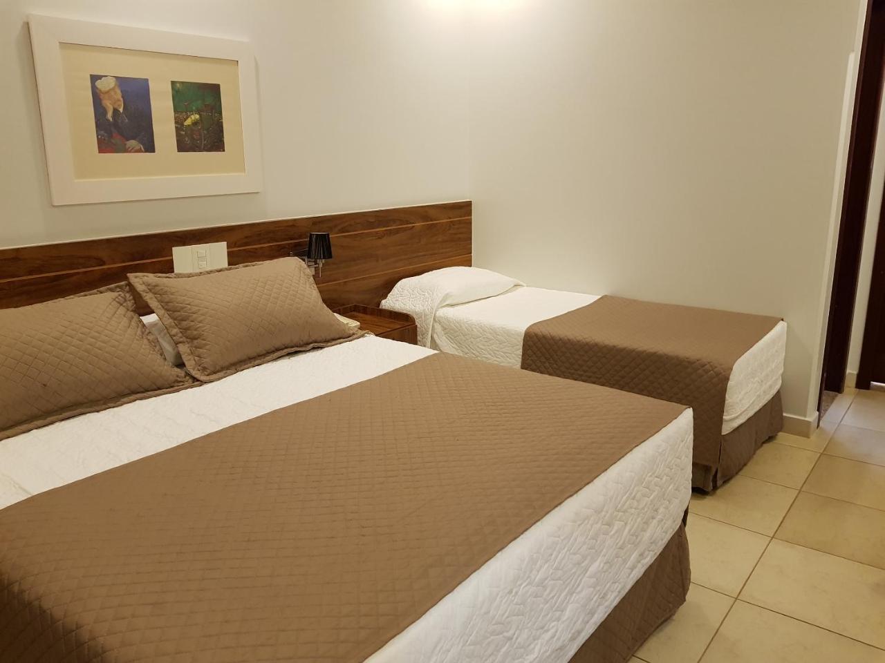 Hotel Das Palmeiras Paracatu Ngoại thất bức ảnh
